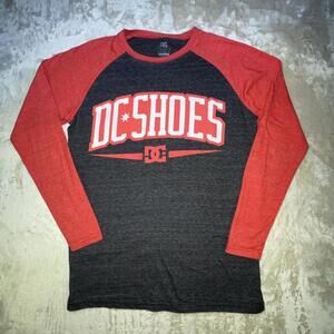 DC TShirt Mens Sz S Gray/Red  3/4 Raglan Sleeves Crew Neck Skater Cotton
